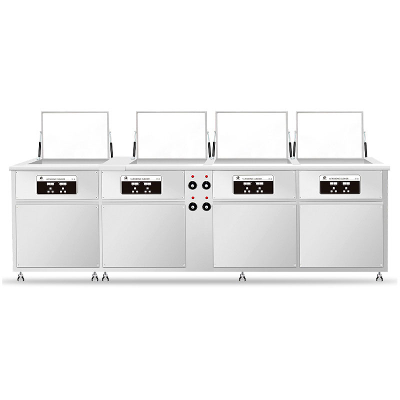 Ultrasonic cleaning of aerospace components